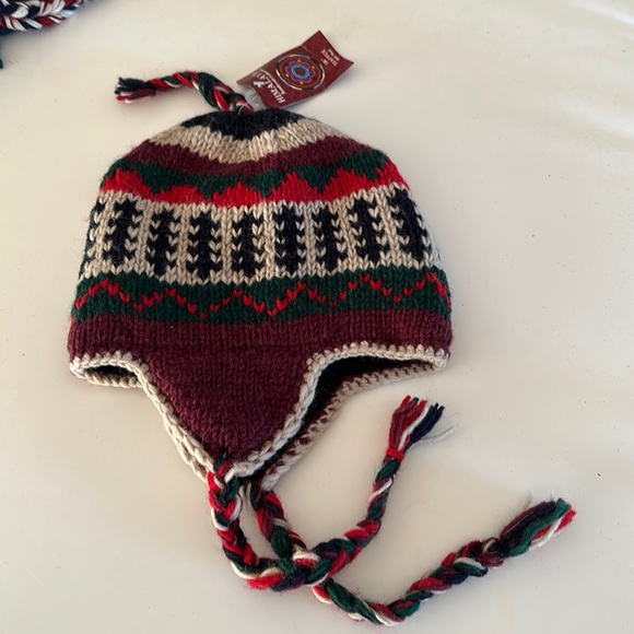 Wool hat - Picture 1 of 4